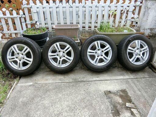 ミシュランスタッドレスタイヤ　X-ICE3＋　195/65R15　＋バイアスロンタイヤチェーン付