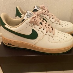 ナイキ　エアフォース1   26㎝　グリーンアンドモスリン