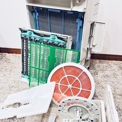 ダイキン空気清浄機、加湿、除湿、除菌消臭、8万円の画像