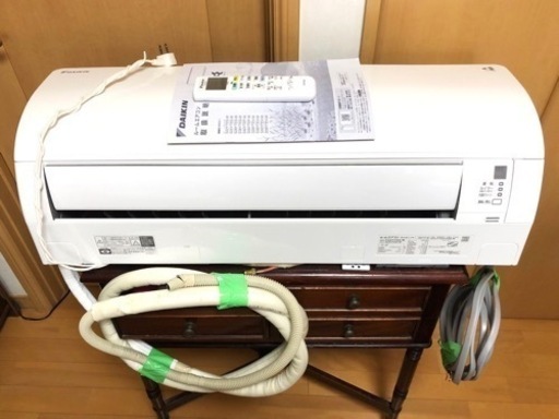 a）2021年製 美品 DAIKIN ダイキン ルームエアコン S22YTES-W（F22YTES-W＋R22YES）暖房 5〜6畳 