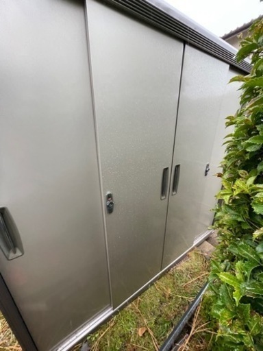 イナバ物置(美品)