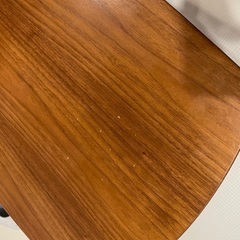 木製ローテーブルの画像