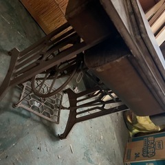 レトロ　ミシンの画像