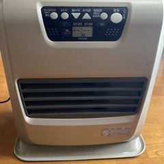 トヨトミ石油ファンヒーター　2007年製造　
