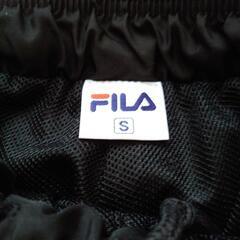 FILAズボンの画像