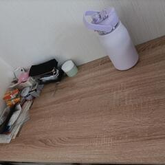 勉強机、食卓