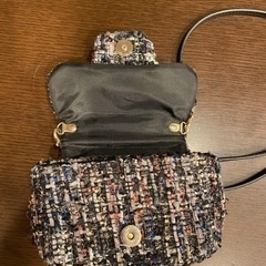 小さめのバックの画像