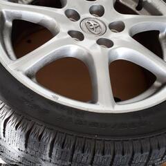 冬用タイヤ　トーヨータイヤ235／45R／17の画像