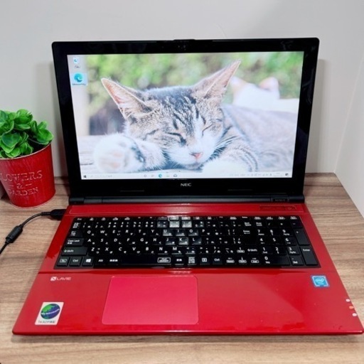 998.初心者様大歓迎♡オシャレREDのカメラ付きノートパソコン