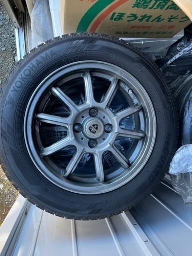 yokohama ICEguard ig60 トヨタ アクア タイヤ ホイールセット