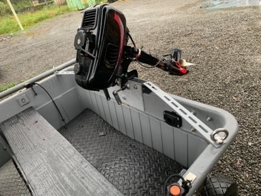 『交渉中』船外機　2馬力エンジン