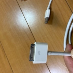 早期のiPhone, ipadとテレビ接続用ケーブルです。App...