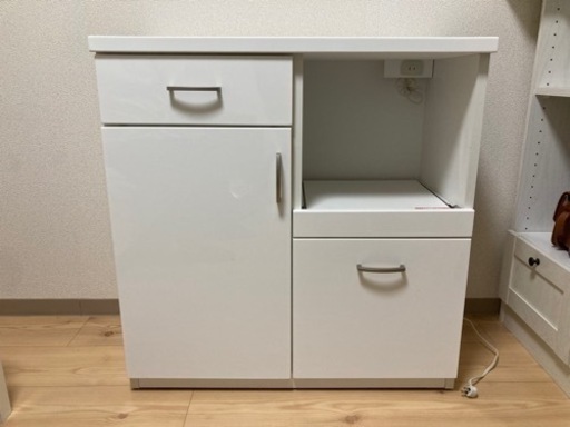(決まりました)食器棚☆値下げ交渉承ります【11/26まで！】