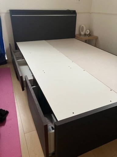 現在取引中　待ち1　ニトリ　ブラウン　セミダブル　ベッドフレームのみ