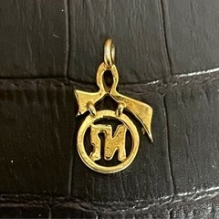 【再値下げ】ニナ・リッチ　ペンダントトップの画像