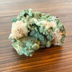 インド産 グリーンスティルバイト