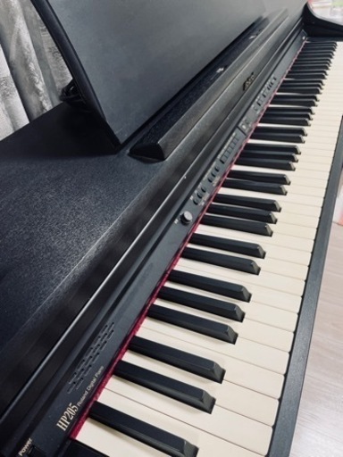 ローランド電子ピアノHP205