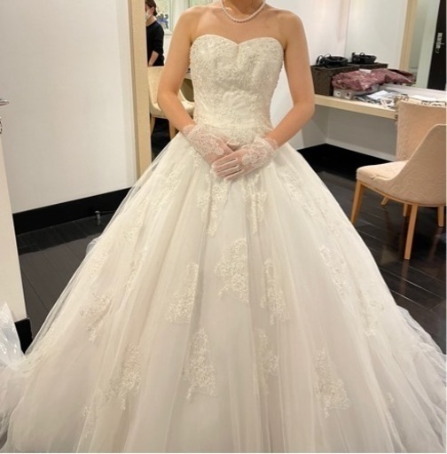 ウエディングドレス　キヨコハタ