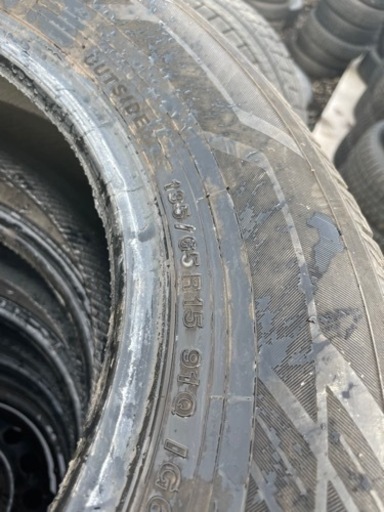 195/65R15    高年式　　8分山　　4セット