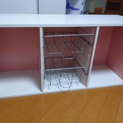 CDラックとカラーボックス