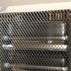 電気ストーブ内部清掃済み、まだまだ使えると思います。の画像