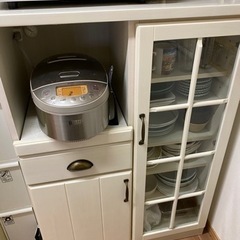 最終値下げしました！アンティーク風食器棚♪ミランダ♪レンジボード♪の画像