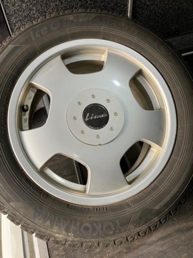 215/60R16 ホイール付きスタッドレスタイヤ