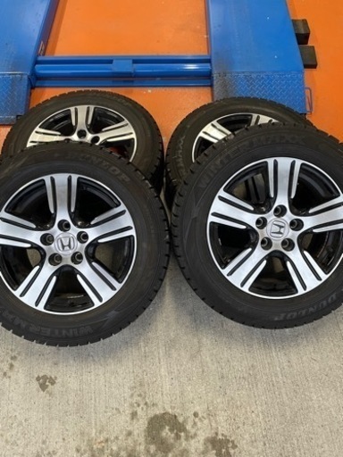 バリ溝オディセイ純正スタッドレスタイヤ215/60/16