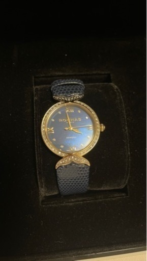 ROCHAS PARIS 腕時計　女性