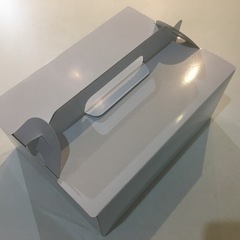 【未開封】テイクアウトキャリー　手付き　ケーキ箱 未開封】テイクアウトキャリー手付きケーキ箱