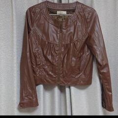 アクシーズファム　フェイクレザージャケット　Mサイズの画像