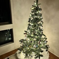 【中古】クリスマスツリーセット（電気が点くのできれいです）