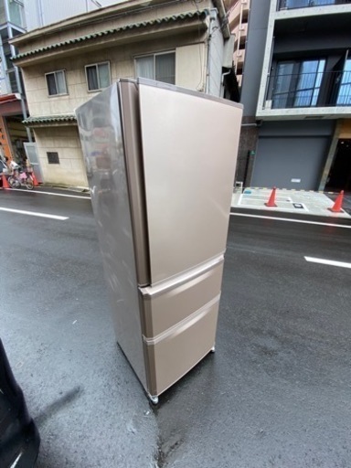 ?三菱　３３５L 自動製氷機付き?大阪市内配達設置無料??保証有り