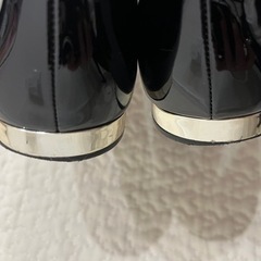 ZARA タッセルローファー ブラック 24センチの画像