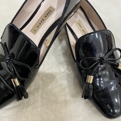 ZARA タッセルローファー ブラック 24センチの画像