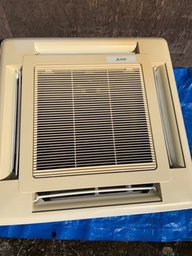 パッケージエアコン　天井カセット式　ツイン