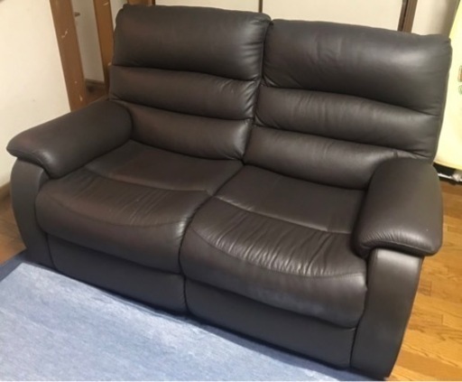 決まりました⭐︎2人用電動本革リクライニングソファ