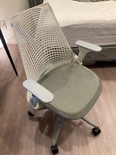 ハーマンミラーのセイルチェアです