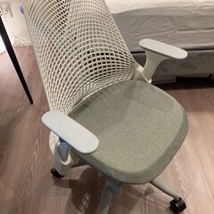ハーマンミラーのセイルチェアです