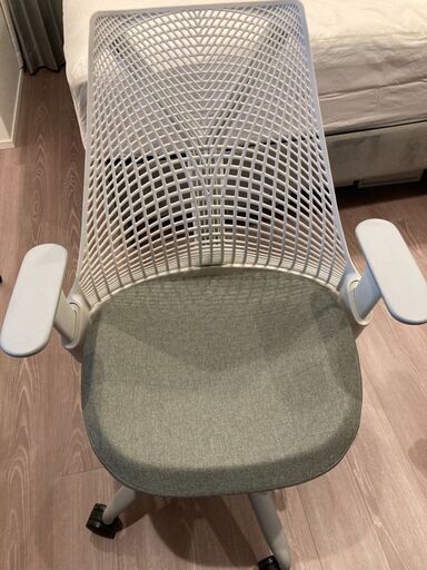 ハーマンミラーのセイルチェアです