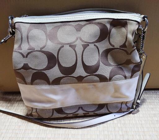 COACH ショルダーバッグ　中古