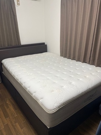 ニトリ　ラグジュアリーマットレス　フレーム