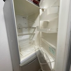 冷蔵庫の画像