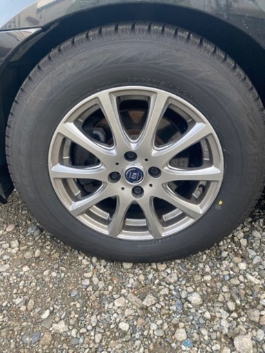 ほぼ新品スタッドレス195.65.15アルミ付