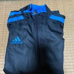 アディダス　ジュニア　M　サイズ　ジャンパー