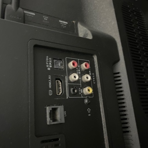 HJ50K323U ハイセンス　50インチテレビ　テレビ台付
