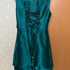 パーティドレス グリーンの画像