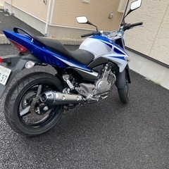 SUZUKI GSR250 美車　低走行の画像