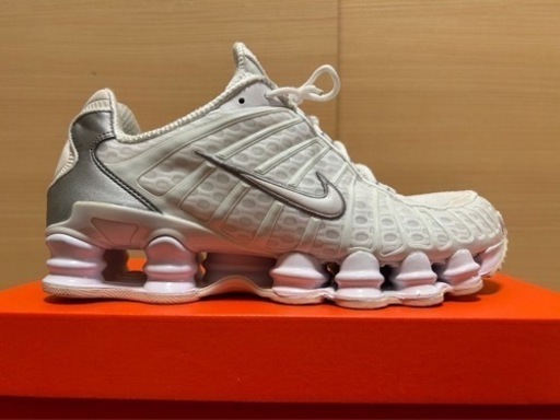 Nike Shox TL ホワイトメタリックシルバー