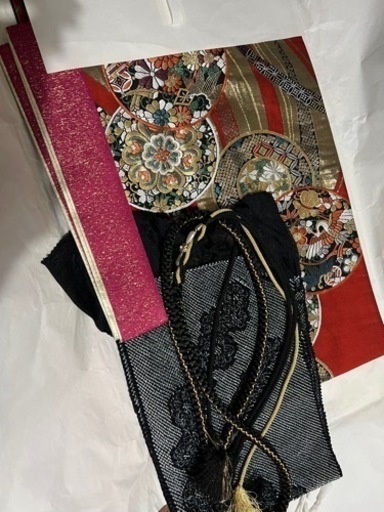 振袖　帯　長襦袢　帯揚げ　帯飾り？　セット　成人式